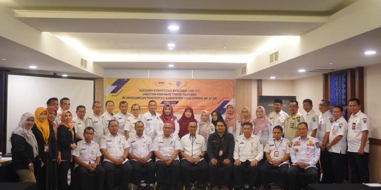 TINGKATKAN EFEKTIVITAS DAN PROFESIONALISME, PEMKAB HSS LAKSANAKAN ASESMEN KOMPETENSI EVALUASI JABATAN PIMPINAN TINGGI PRATAMA