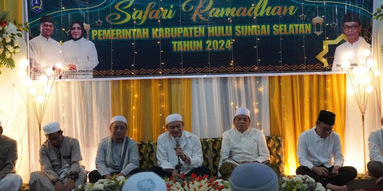 PENUH DENGAN KEHARMONISAN, PJ BUPATI HSS KUNJUNGI DESA MALINAU PADA SAFARI RAMADHAN PEMKAB HSS