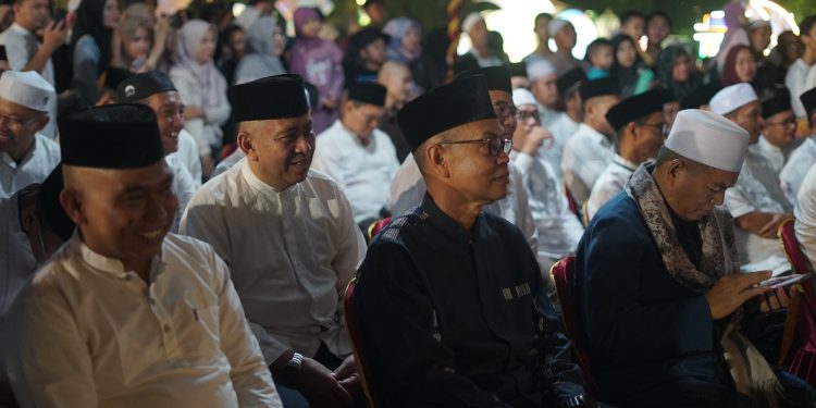 SEKRETARIS DAERAH KAB. HSS H. MUHAMMAD NOOR BUKA FESTIVAL KEMILAU RAMADHAN 2024: MEMPERERAT SILATURAHMI DAN MELESTARIKAN BUDAYA TRADISIONAL