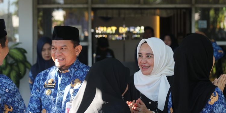 PENJABAT BUPATI HSS SAMBUT HARI PERTAMA KERJA PASCA LIBUR LEBARAN DENGAN HALAL BI HALAL BERSAMA ASN PEMKAB HSS