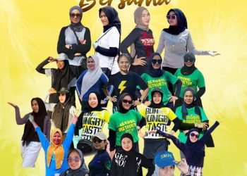 AEROBIC BERSAMA DI HALAMAN STADION 2 DESEMBER