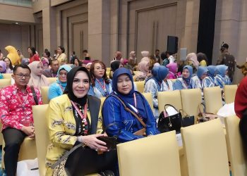 PJ KETUA TP PKK KAB. HSS DAN ROMBONGAN, MERIAHKAN PUNCAK HUT DEKRANASDA KE-44 DI SOLO