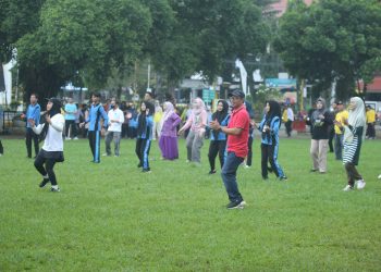SEMANGAT PAGI, PEMERINTAH KABUPATEN HSS GELAR SENAM BERSAMA ASN