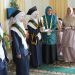 PJ KETUA TP PKK KAB HSS HADIRI WISUDA & KHATAMAN SANTRIWATI PONPES IBNU MAS’UD PUTRI