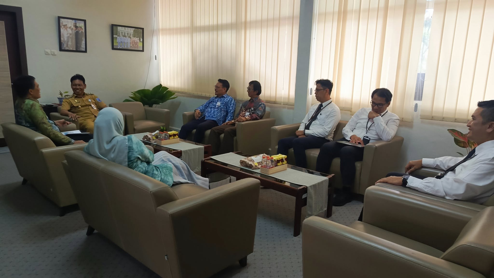 WAKIL BUPATI HSS SAMBUT KUNJUNGAN DEWAN KOMISARIS BANK KALSEL