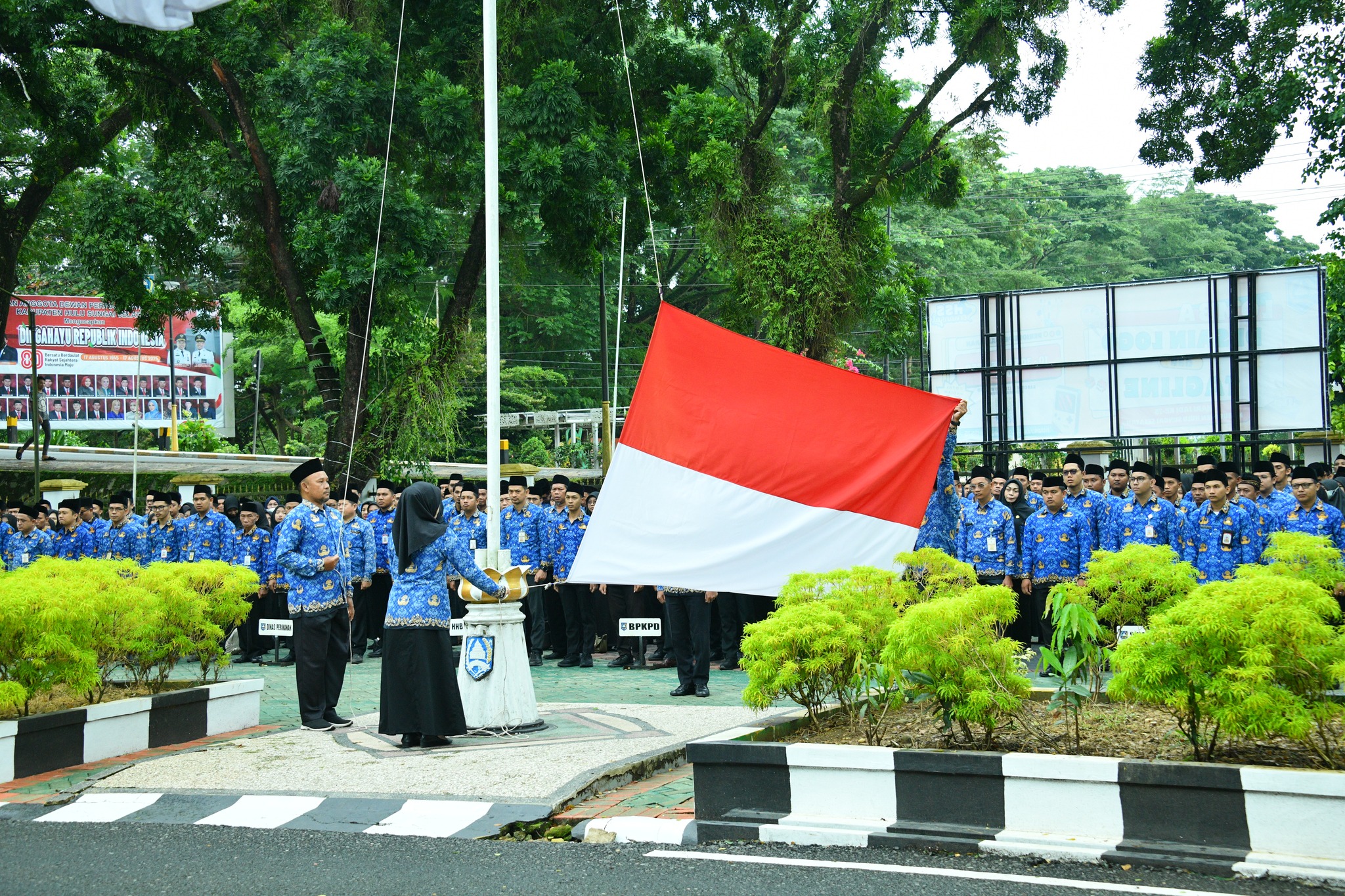 WABUP HSS JADI PEMBINA APEL GABUNGAN, TEKANKAN PROFESIONALITAS DAN INOVASI ASN