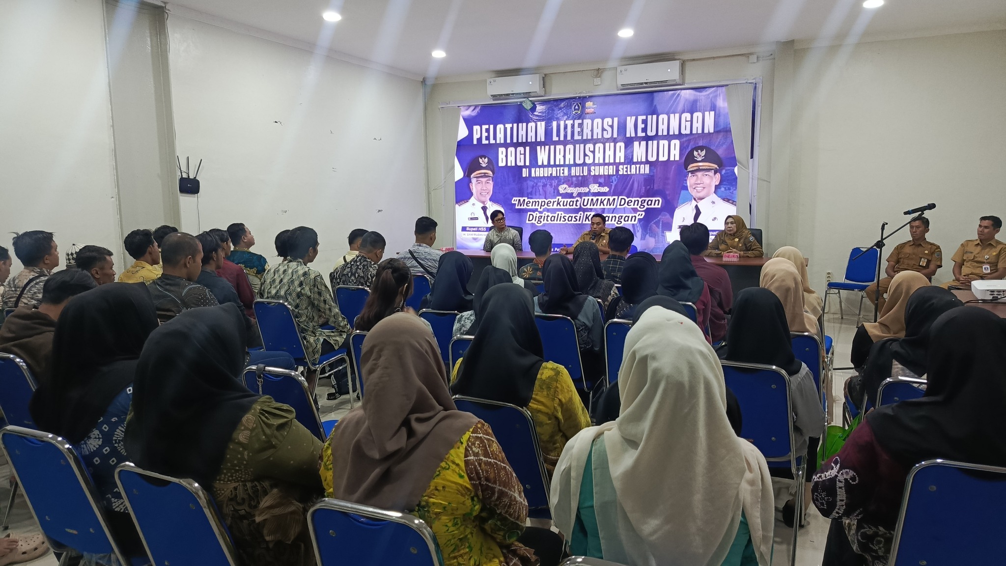 DISPORAPAR HSS GELAR PELATIHAN LITERASI KEUANGAN BAGI WIRAUSAHA MUDA