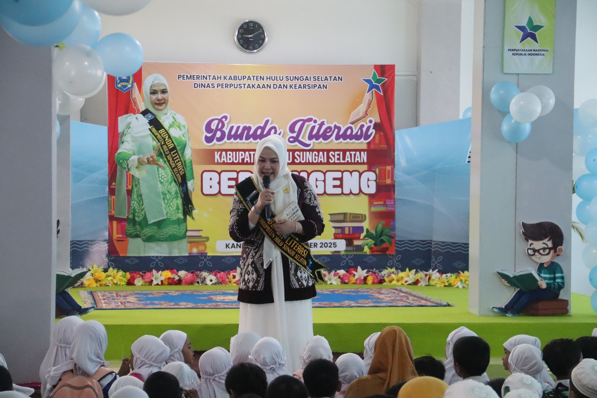 BUNDA LITERASI DAN DISPERSIP KAB. HSS WUJUDKAN ANAK GEMAR MEMBACA LEWAT DONGENG