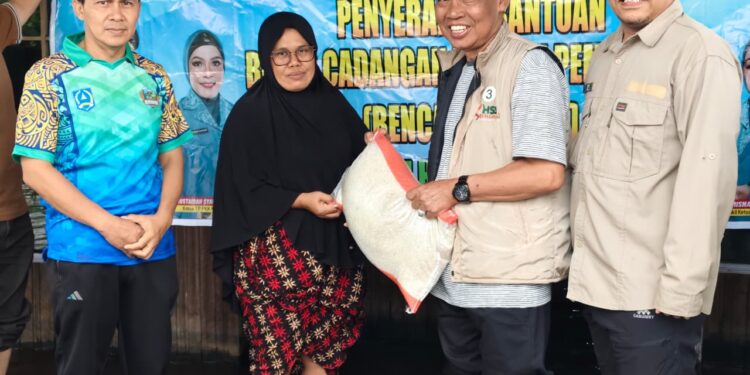 WAKIL BUPATI HSS KEMBALI TINJAU LANGSUNG WARGA TERDAMPAK BANJIR SERTA AKSES INFRASTRUKTUR WARGA SIMPUR