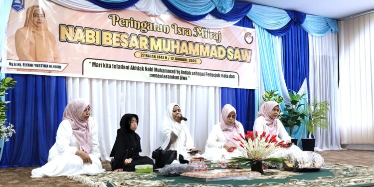 DWP KABUPATEN HSS JADIKAN ISRA MI’RAJ MOMENTUM MENELADANI AKHLAK INDAH RASULULLAH