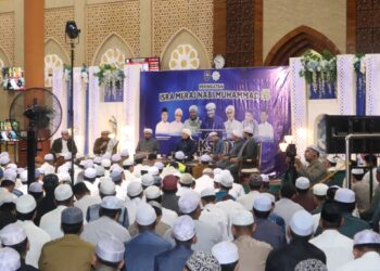 PERINGATAN ISRA MI’RAJ DI ISLAMIC CENTER KANDANGAN DIWARNAI PERESMIAN MAJLIS “BASAYANGAN” DAN TALKSHOW AGAMA KEKINIAN