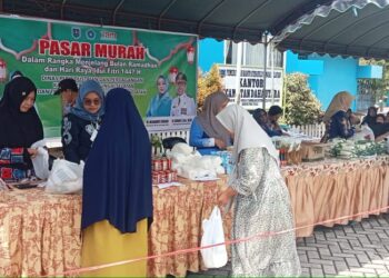 PASAR MURAH DISPERINDAG HSS DIGELAR DI 11 TITIK, DESA TAMBAK BITIN JADI LOKASI PERDANA