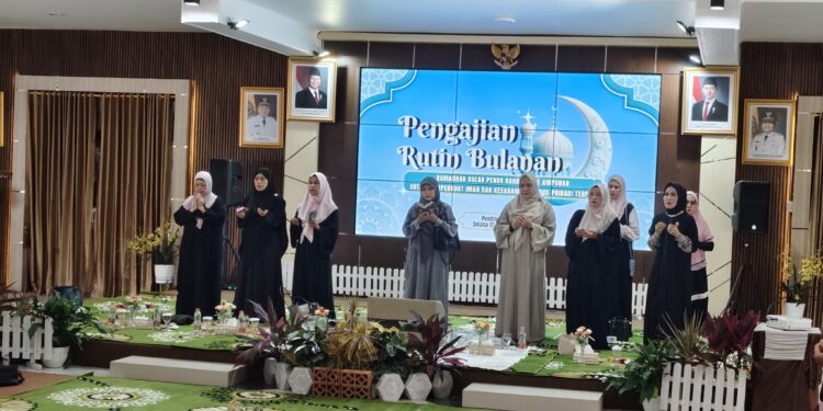 HJ. MUSTAIDAH SYAFRUDIN NOOR DUKUNG HSS AGAMIS LEWAT PENGAJIAN RUTIN SAMBUT RAMADHAN PENUH RAHMAT