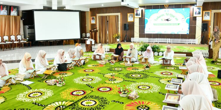 RAMADHAN PENUH CAHAYA, TP PKK HSS PERERAT UKHUWAH LEWAT TADARUS AL-QUR’AN