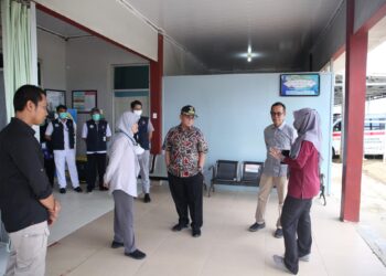BUPATI HSS PASTIKAN POSKO KESEHATAN DAN POSKO PENGAMANAN SIAP SIAGA SAMBUT IDUL FITRI 1444 H
