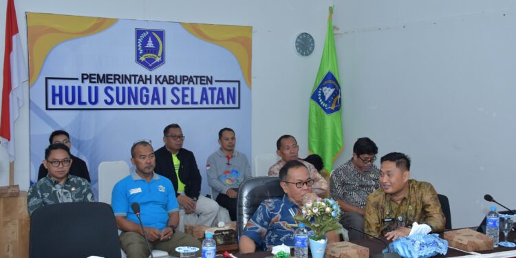 PEMKAB HSS IKUTI RAKOR KEMENDIKDASMEN, PERKUAT IMPLEMENTASI PROGRAM PEMBIASAAN PENDIDIKAN