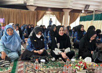 PERAN AKTIF PEREMPUAN WARNAI PERINGATAN ISRA MI’RAJ 1447H DI KABUPATEN HSS
